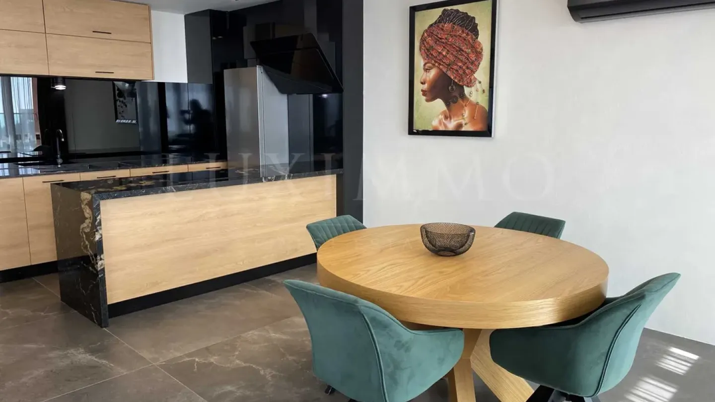 Sea View Luxury Apartment in Varna’s “Briz” District - Image 4