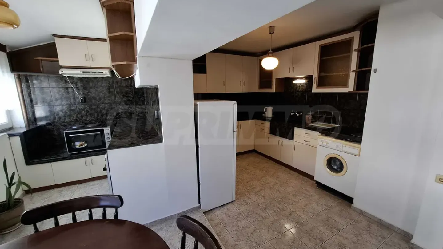 Spacious Fully Furnished Apartment in Varna's "Sportna Zala" Area - Image 1