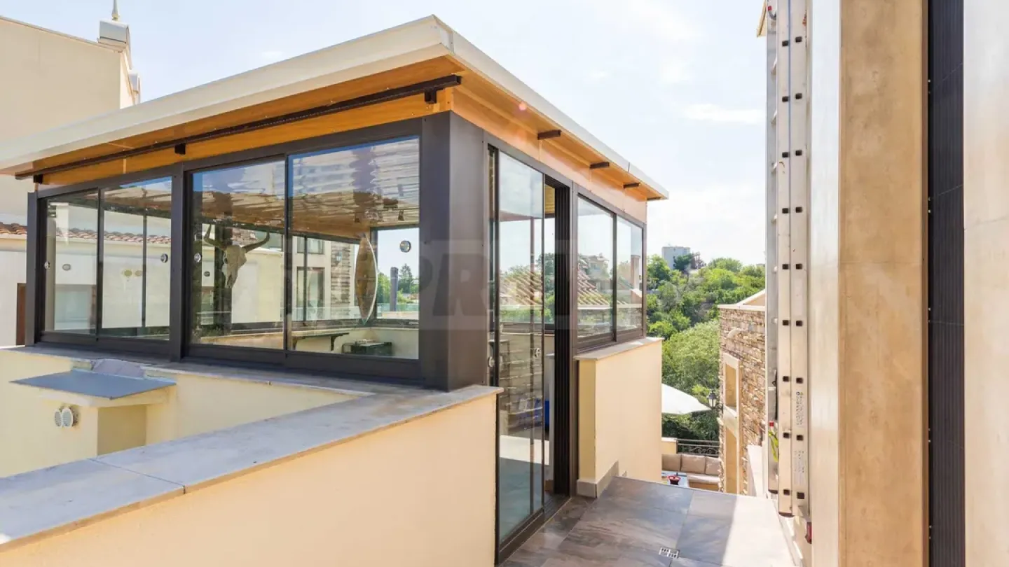 Luxury Penthause with Sea View in Varna - Image 4