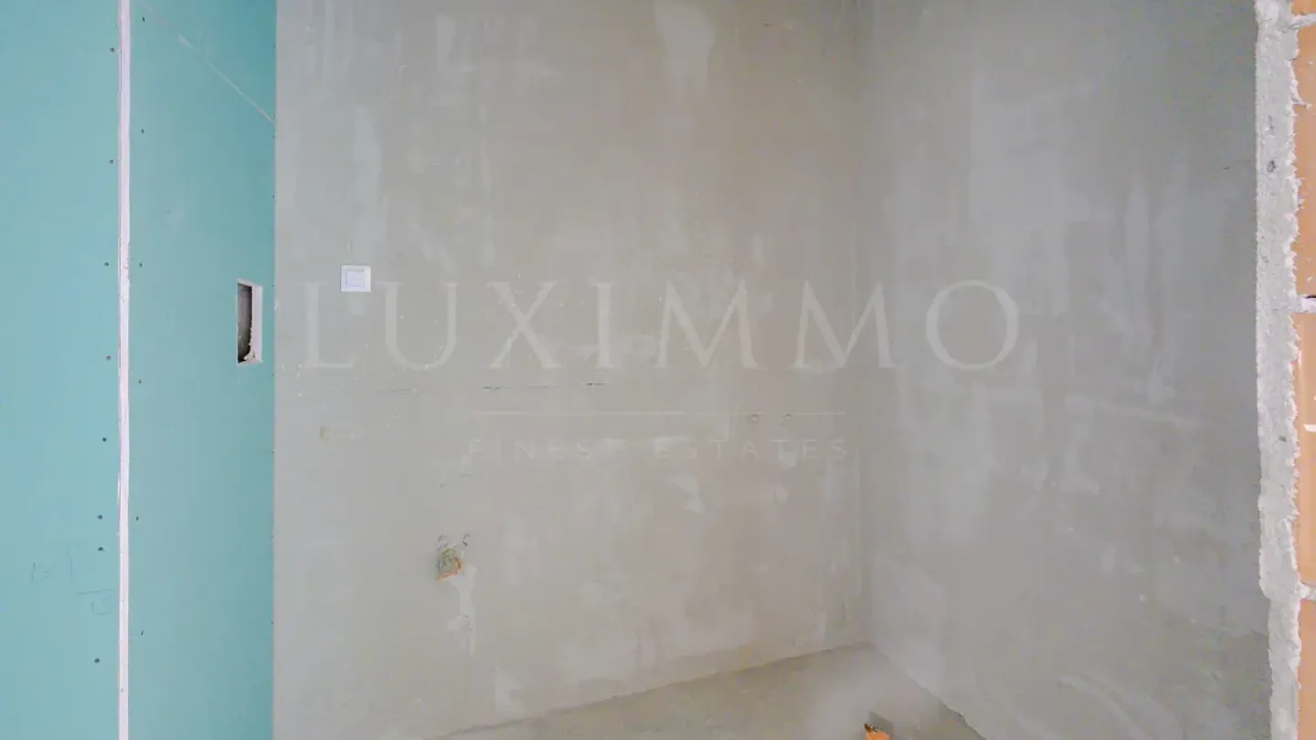 Spacious Sofia Apartment with Mountain Views & Excellent Location - Image 2