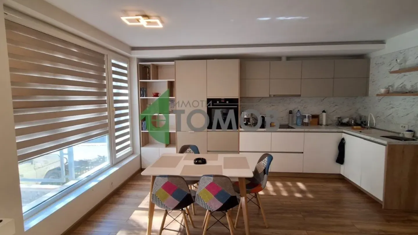 Spacious Fully Furnished Apartment in the Heart of Stara Zagora - Image 4