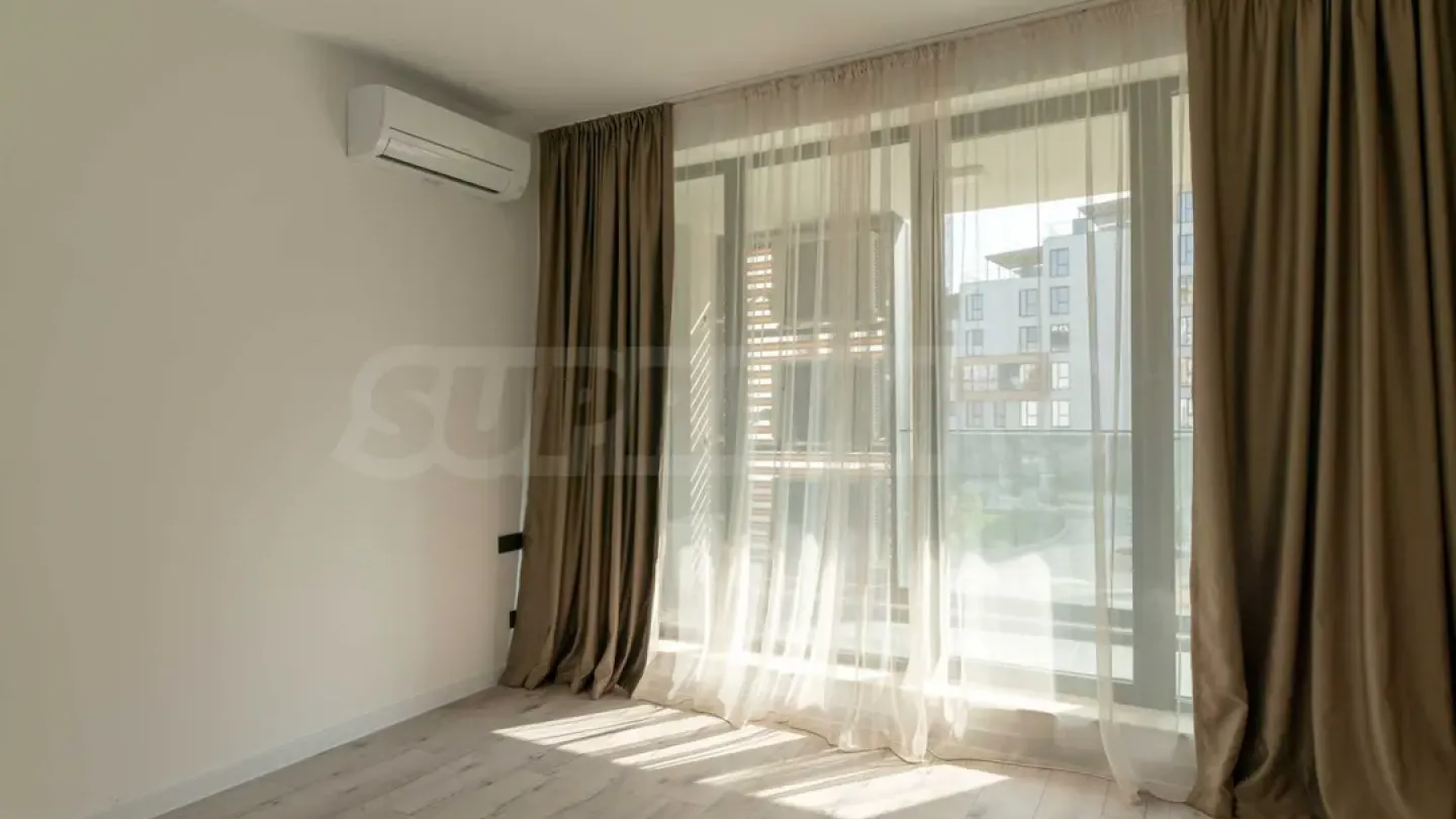 Spacious, Fully Furnished Apartment in Plovdiv Complex - Image 4