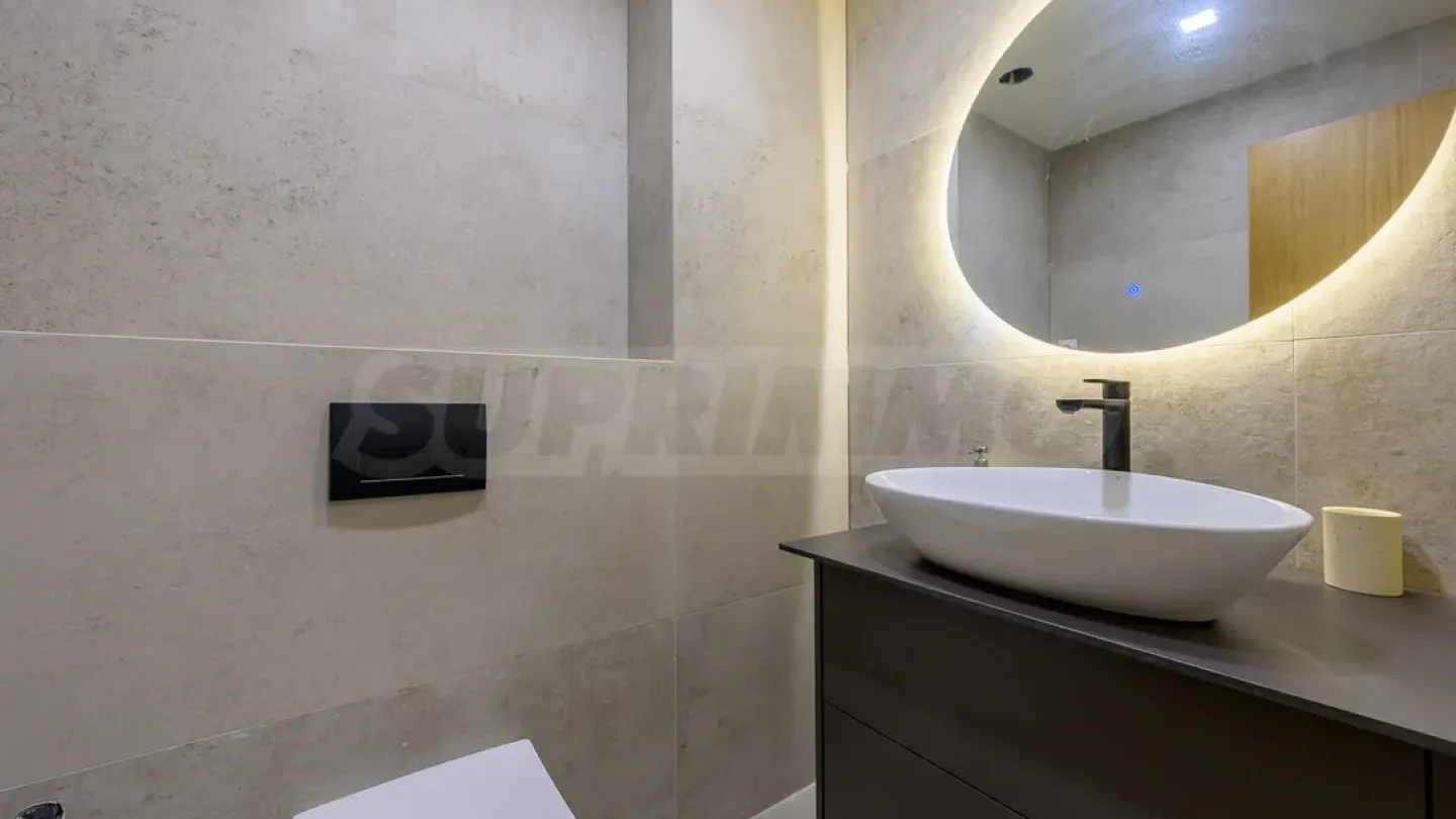 Spacious South-Facing мезонет with Garden & Two Bedrooms in Sofia - Image 2