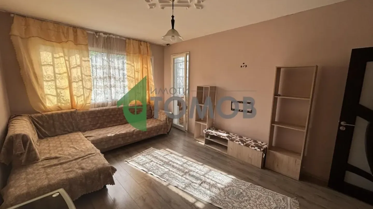 Spacious Fully Furnished 2-Bedroom Apartment in Stara Zagora, Bulgaria - Image 1