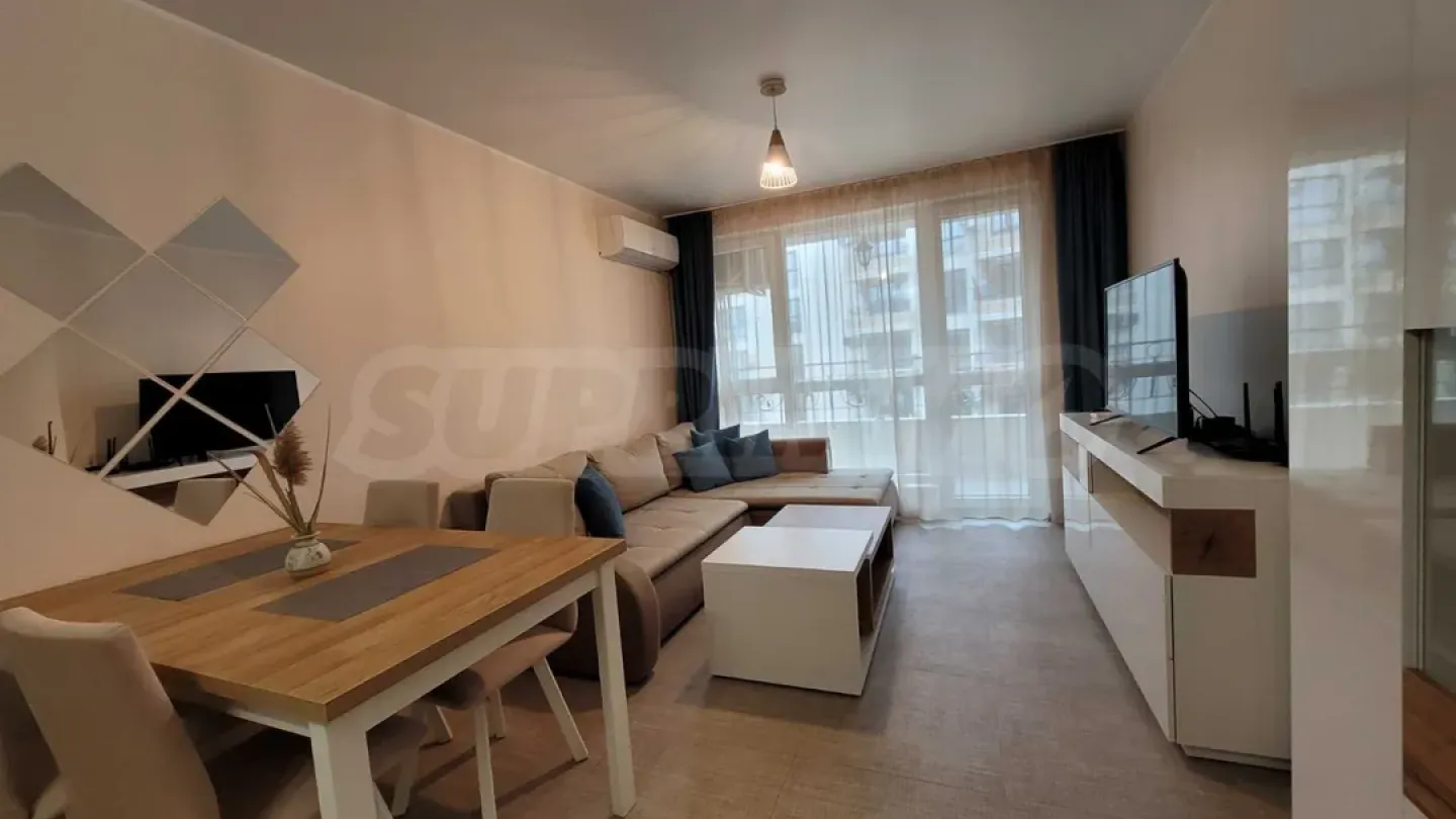 Stylish 2-Bedroom Apartment Near Youth Hill, Plovdiv - Image 5