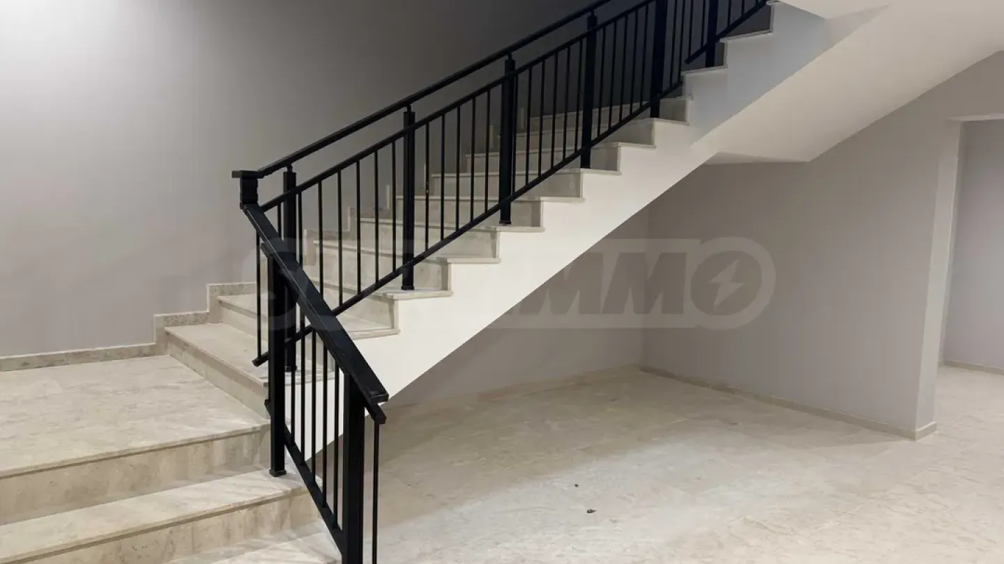 Apartment for sale in Varna - Image 1