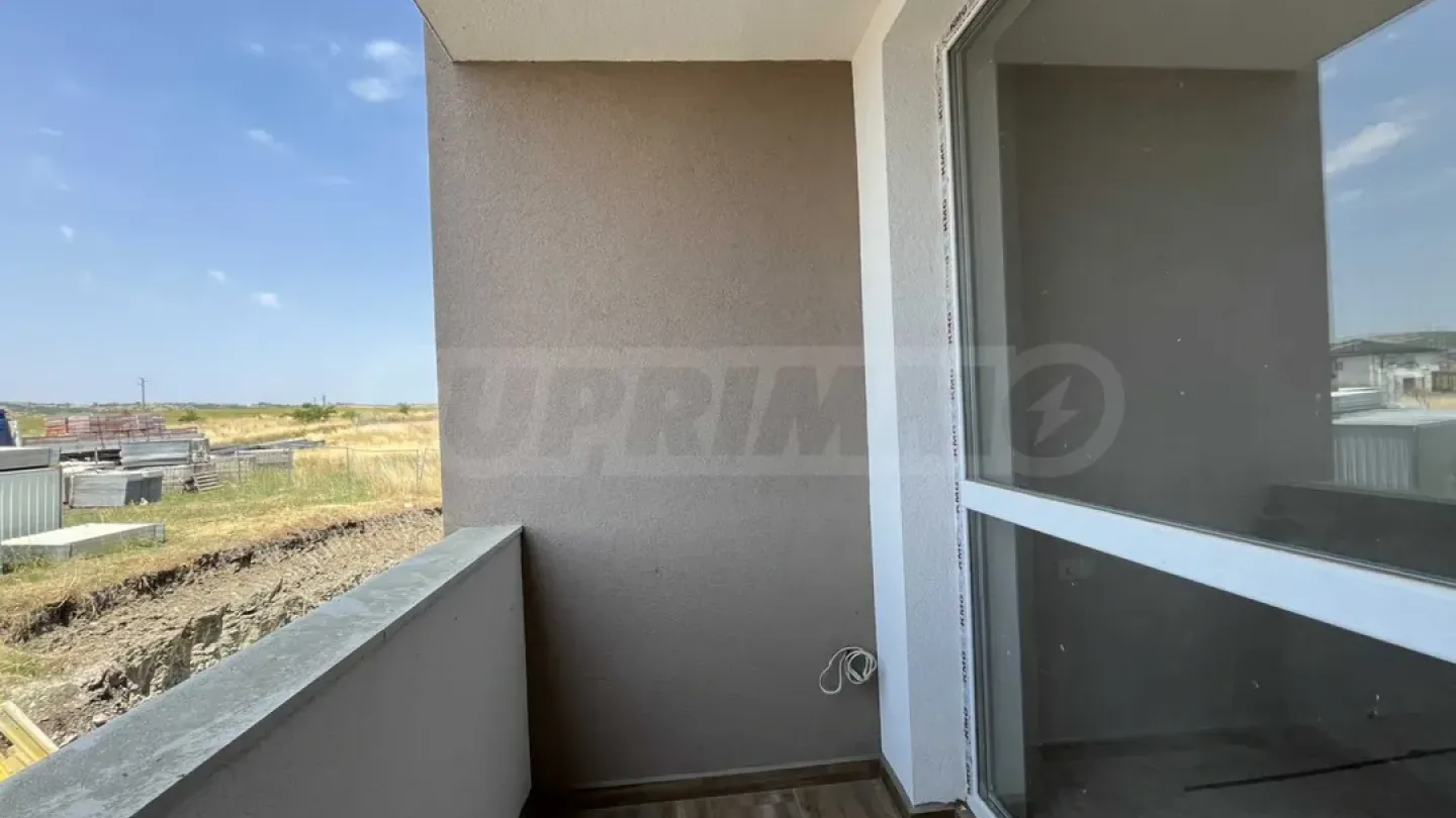 Spacious 2-Bedroom Apartment with Lake Vya View - Image 3