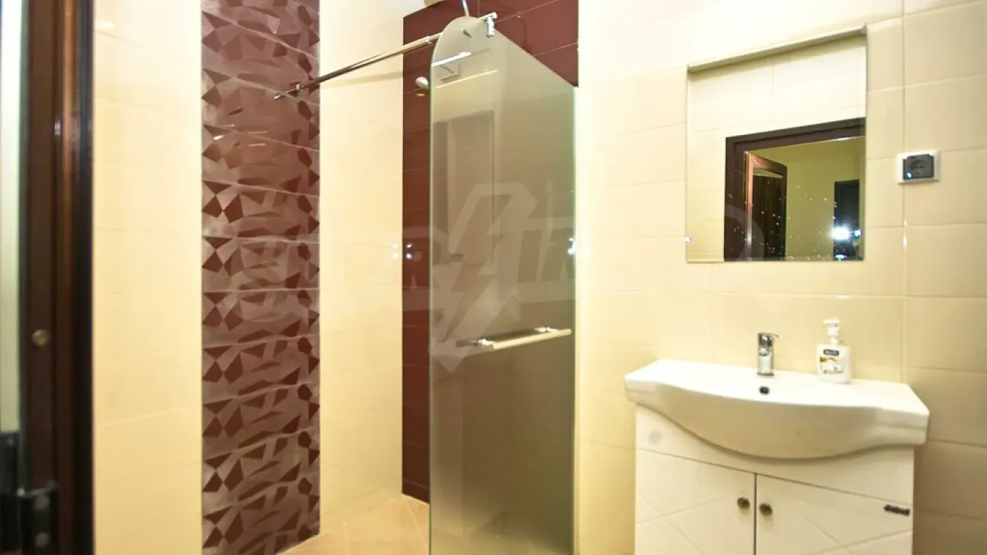 Fully Furnished 2-Bedroom Apartment in "Ru House" Sofia - Image 5