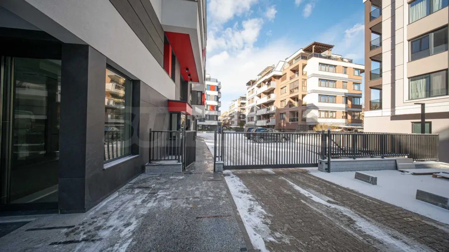 Stylish 2-Bedroom Apartment in Sofia, Paradise Center - Image 3