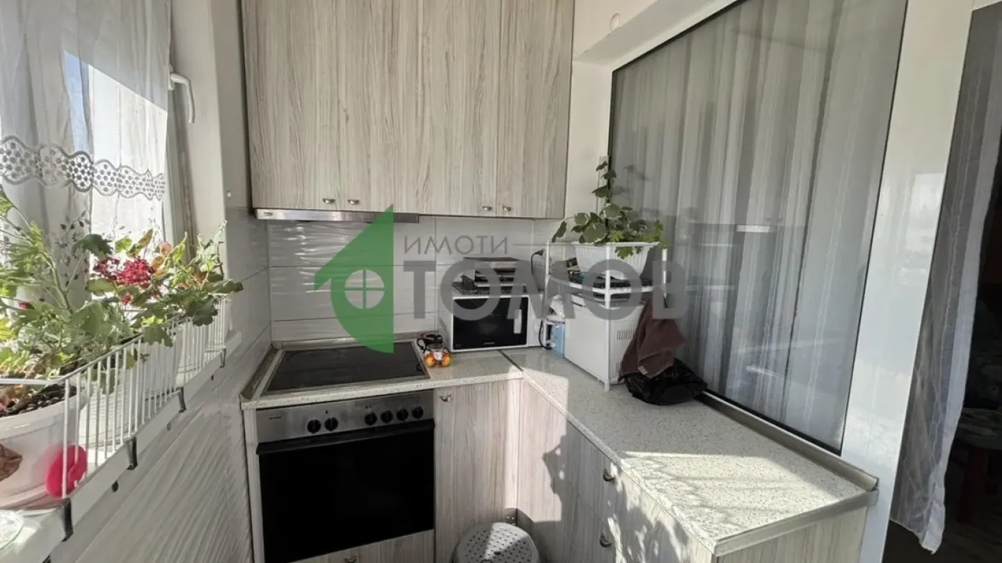 Fully Furnished 1-Bedroom Apartment in Sunny Stara Zagora, Bulgaria - Image 3