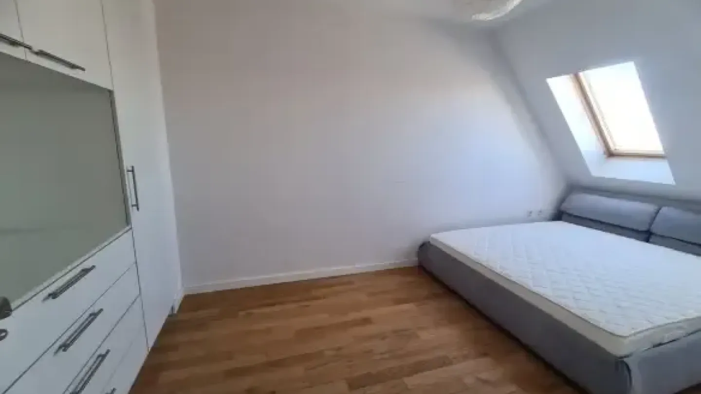 Spacious 3-Bedroom Fully Furnished Apartment in Sofia, Bulgaria - Image 4