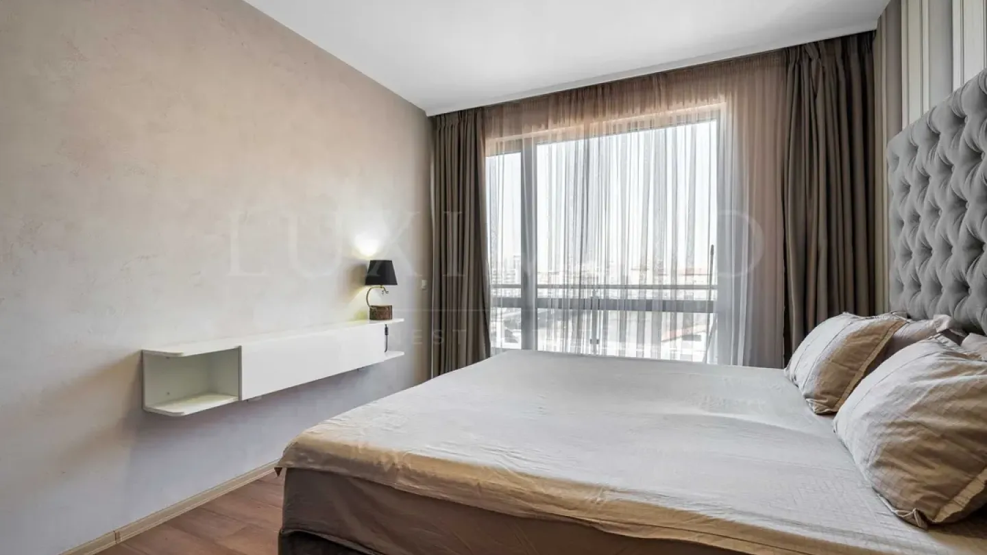 Spacious, Fully Furnished Apartment with River Views in Plovdiv - Image 3