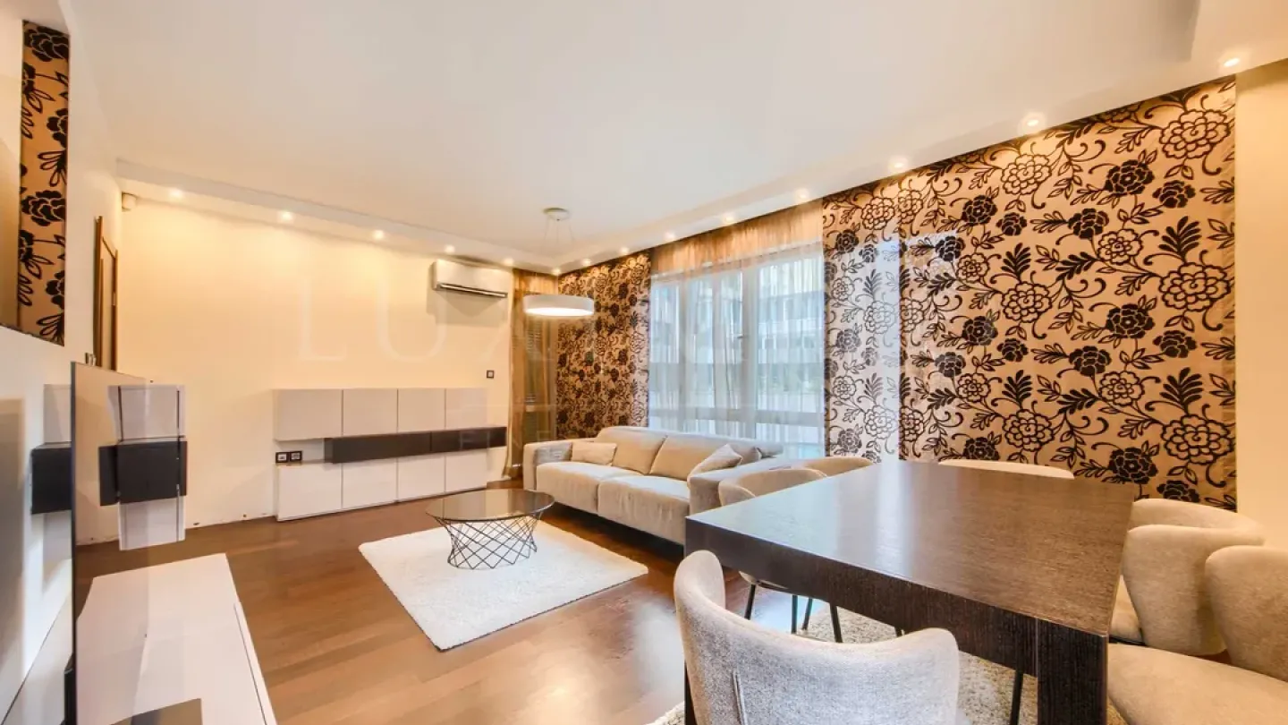 Spacious 2-Bed Apartment Near Marinela Hotel, Lozenets, Sofia - Image 1