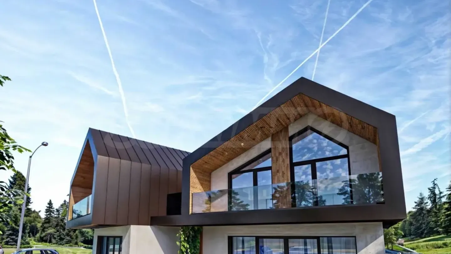 Modern 3-Bed House in Varna Complex - Image 3