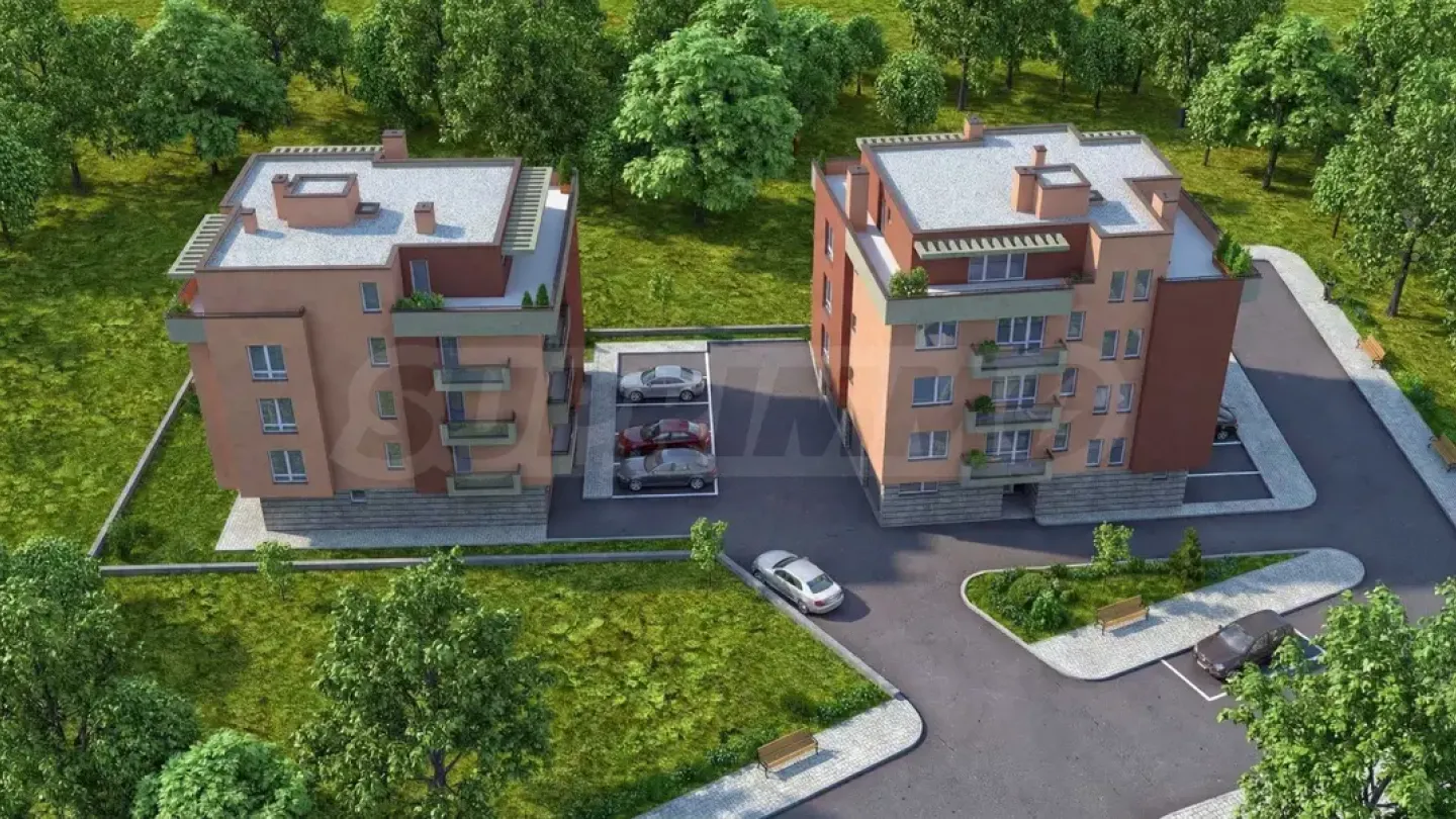 Spacious 3-Bedroom Apartment in New Plovdiv Complex - Image 4