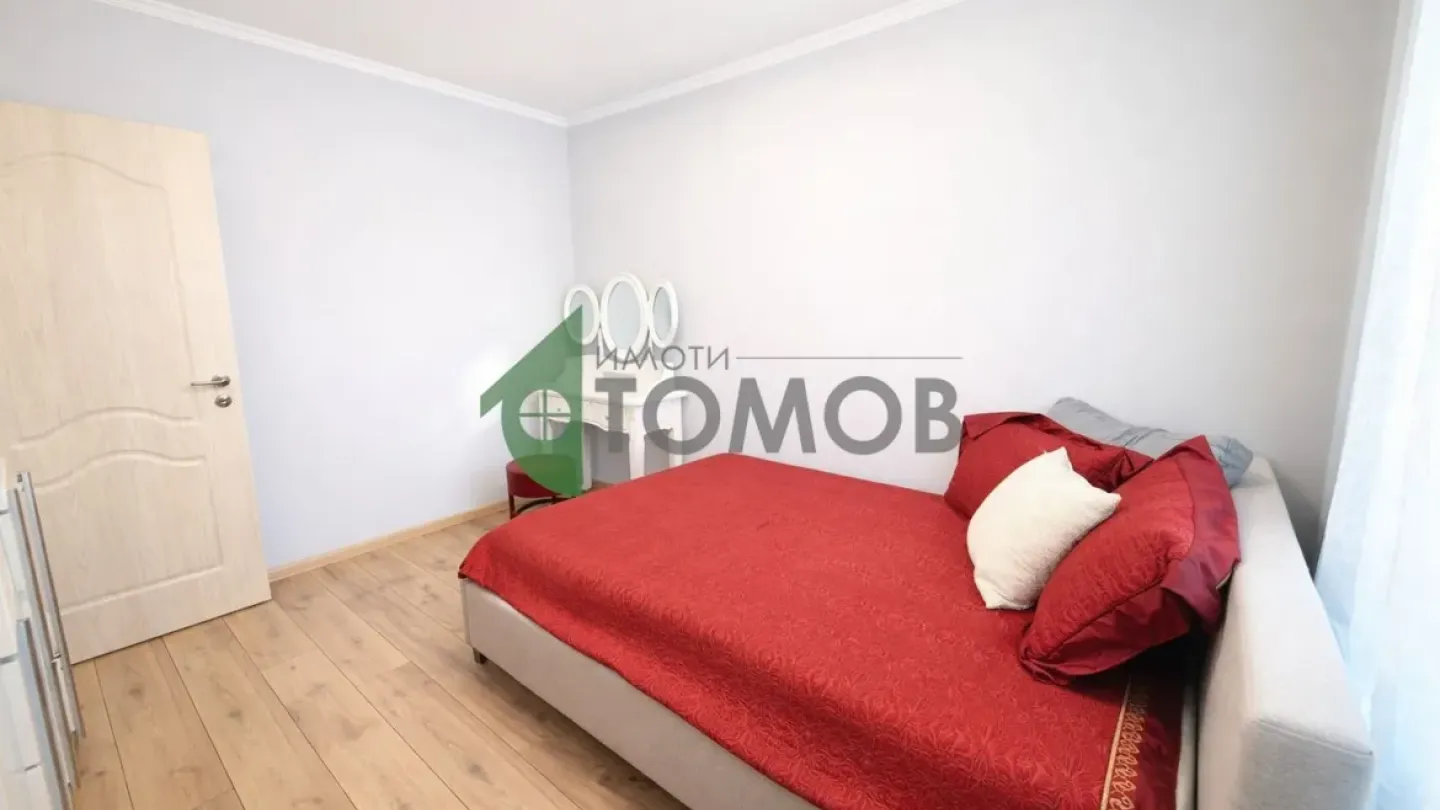 Spacious Fully Furnished 2-Bedroom Apartment in New Stara Zagora Building - Image 3