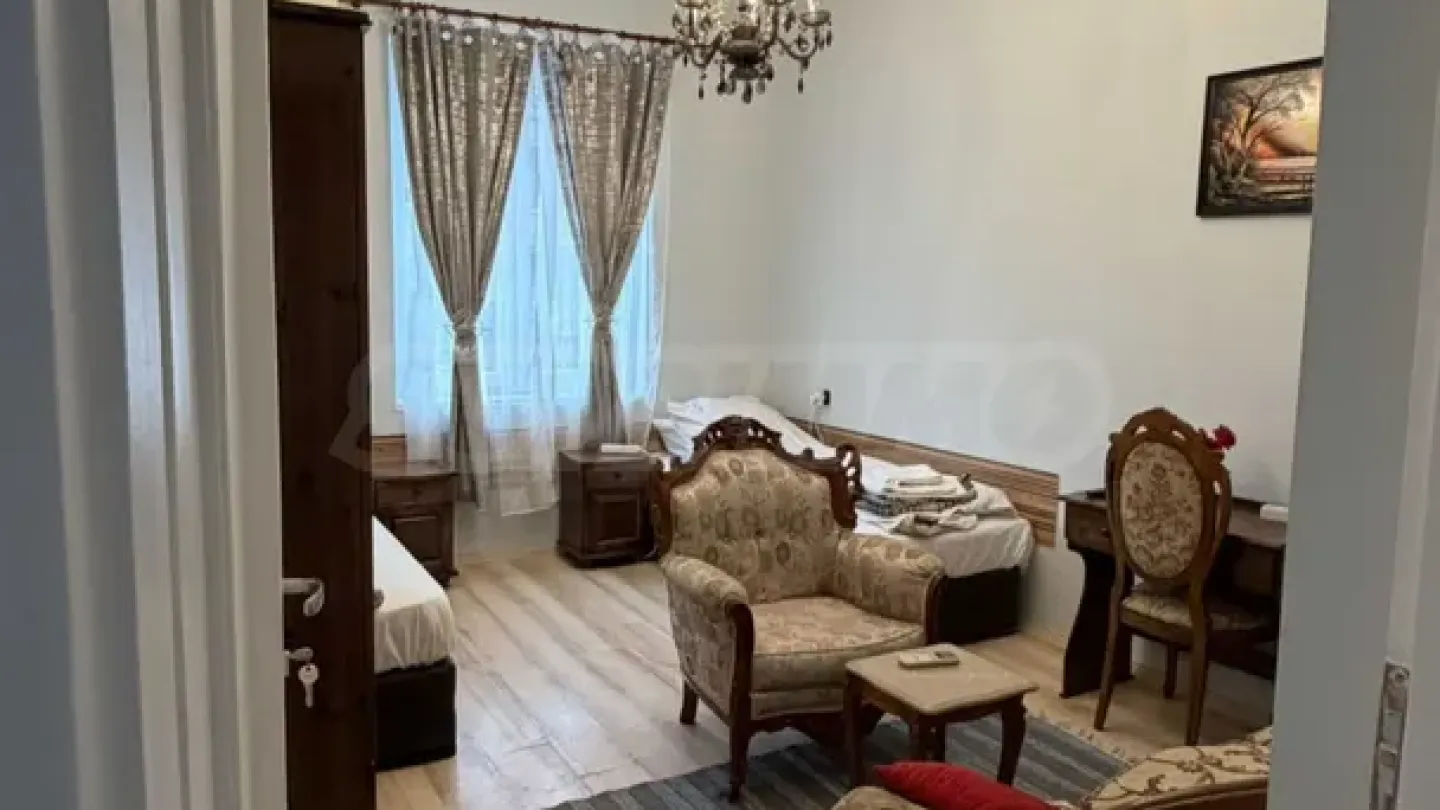 Spacious Fully Furnished Apartment in Plovdiv City Center - Image 5