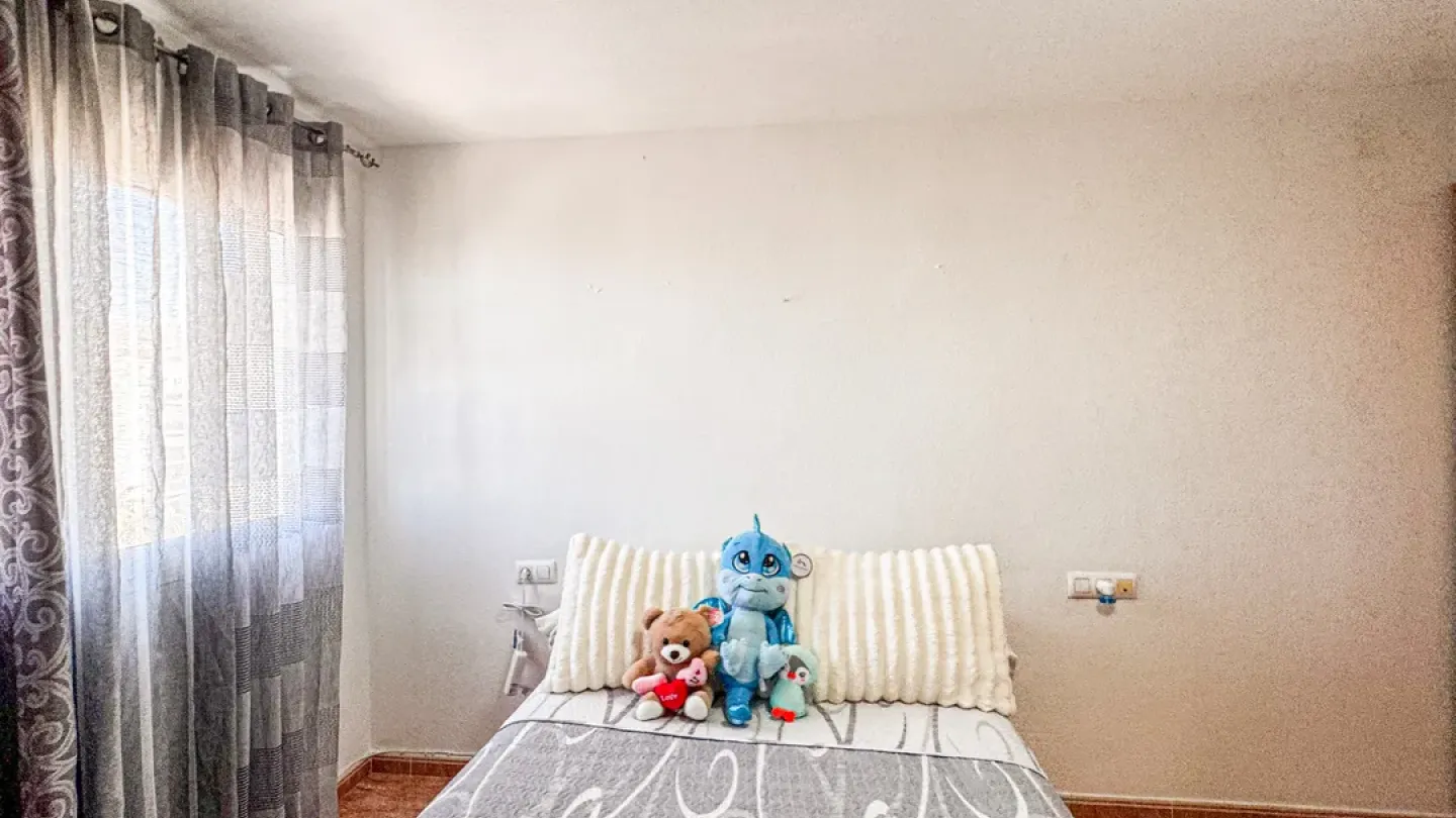 Apartment for sale in Roquetas de Mar - Image 4