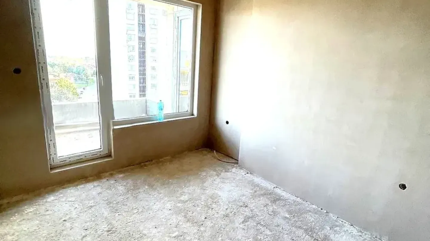 Spacious Two-Bedroom Apartment in New Stara Zagora Building - Image 1