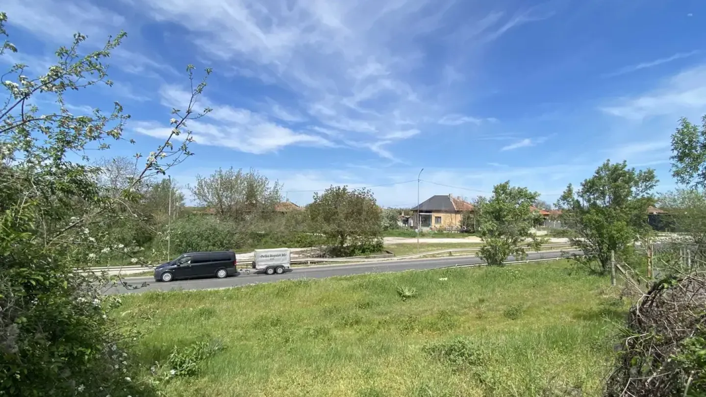 House for sale in Archar - Image 2