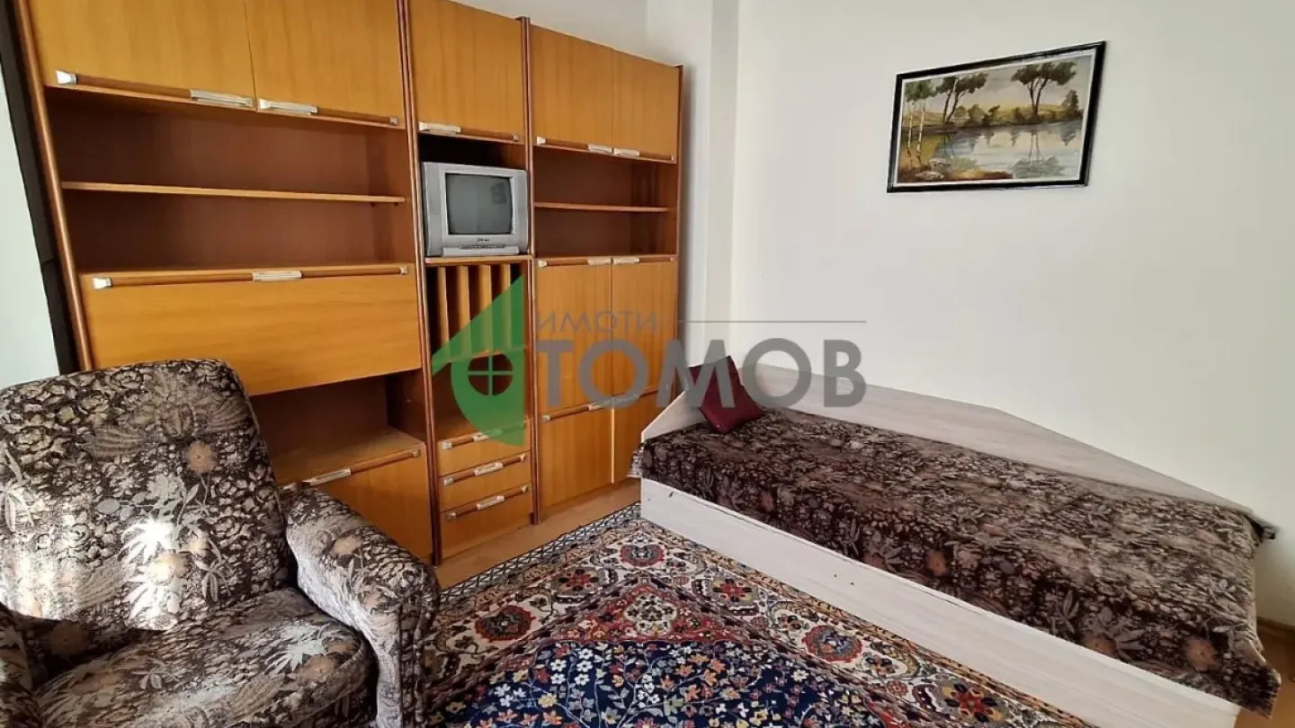 Fully Furnished 3-Bedroom Apartment Near Medical University - Stara Zagora - Image 5