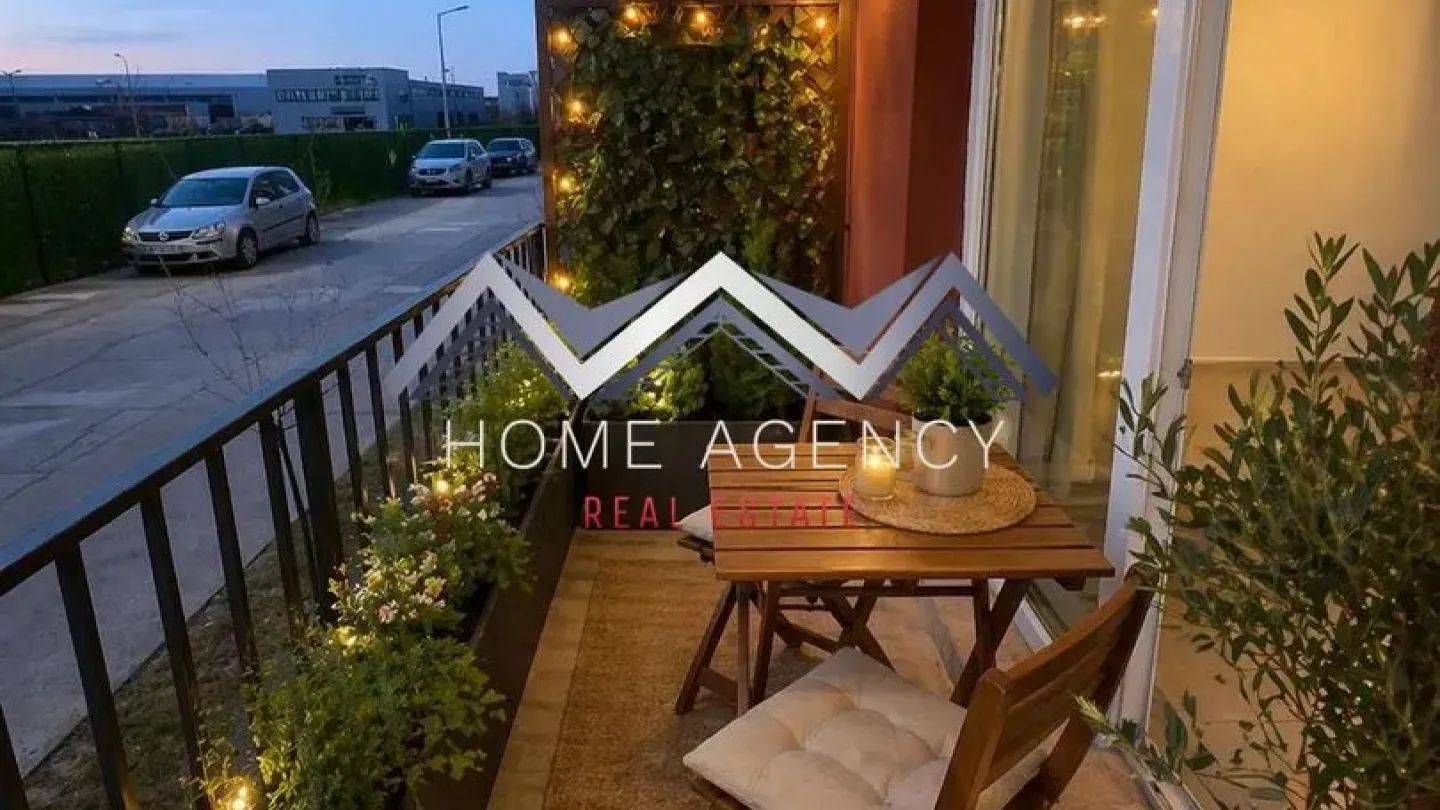 Spacious 2-Bedroom Apartment with Balcony in Otopeni, Romania - Image 3