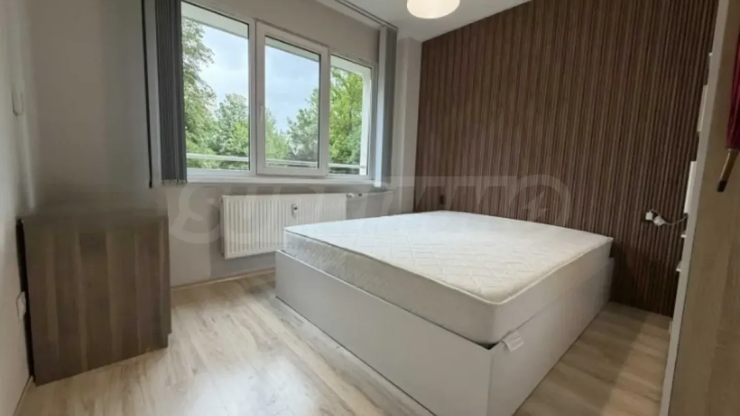 Stylish Sofia Apartment - Metro Steps Away! - Image 2