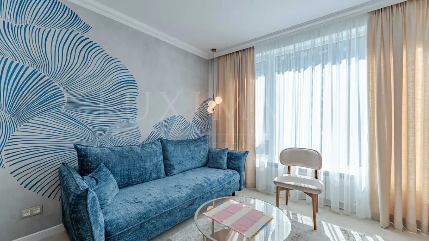 Stylish One-Bedroom in Avigeya Building - Image 1