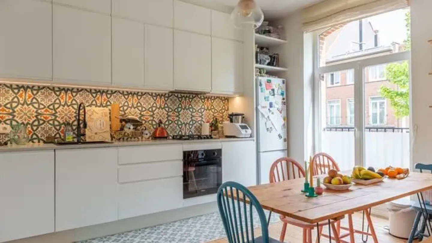 Charming 4-Bedroom House in Ukkel with Terrace and Garden - Image 5