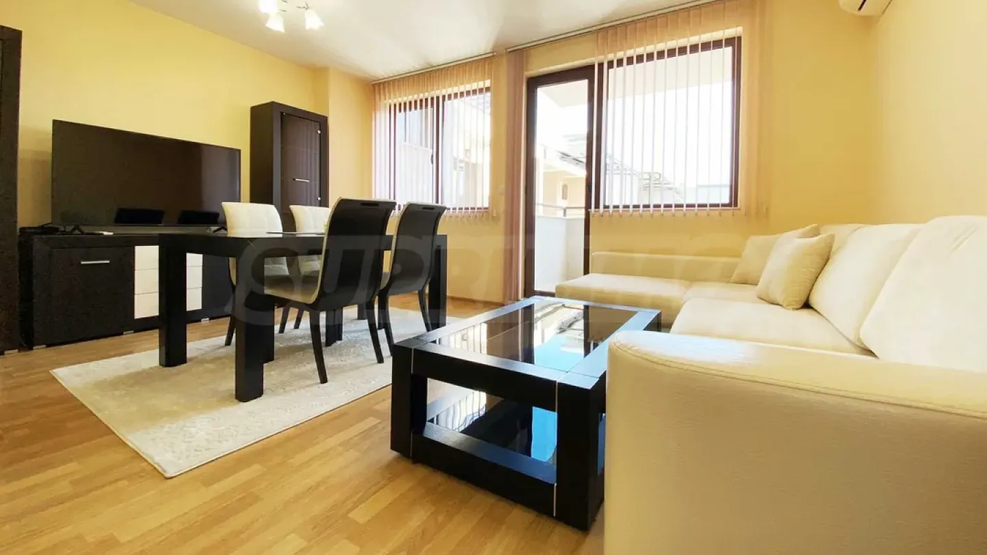 Stylish apartment near park in Trakia, Plovdiv. - Image 4