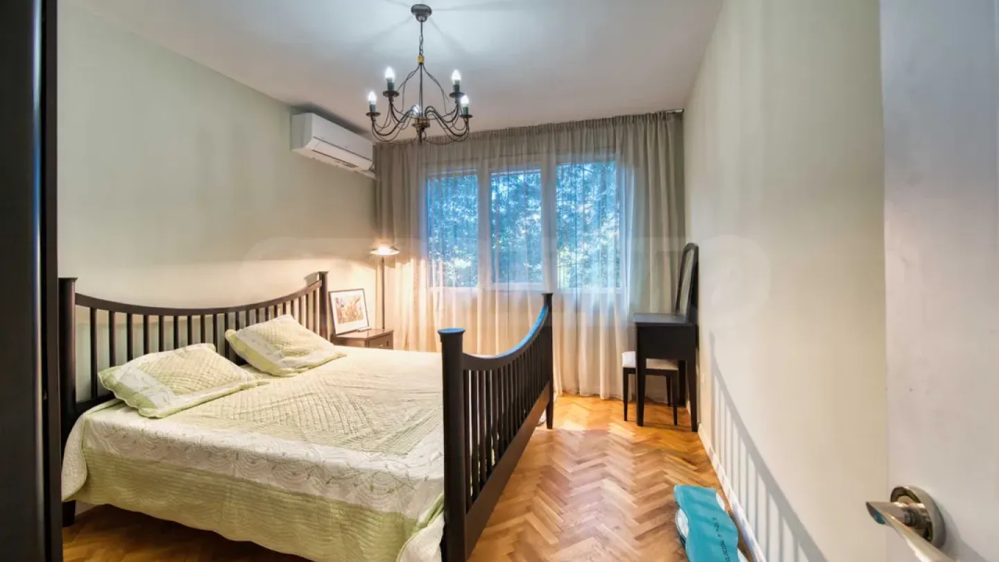 Spacious 3-Bedroom Apartment in Sofia's Goce Delchev - Image 5