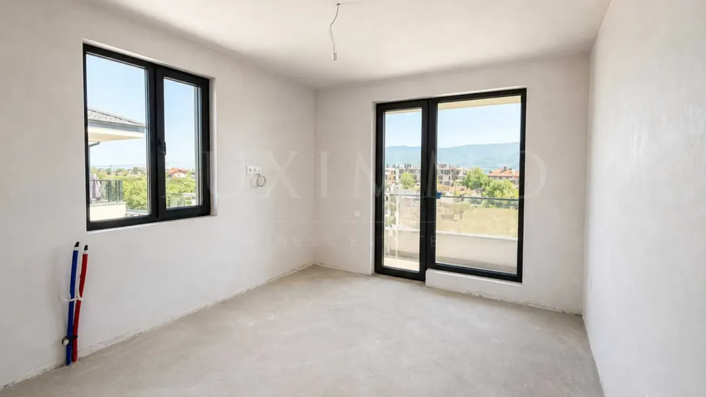 Spacious Two-Story House in Belomorski, Plovdiv - 3 Bed, 2 Bath - Image 2