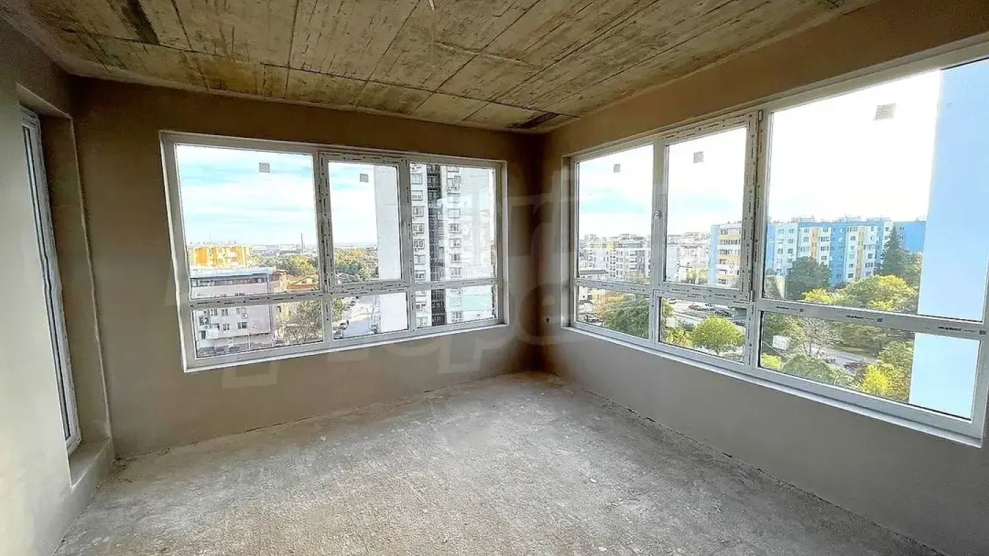 Spacious Two-Bedroom Apartment in New Stara Zagora Building - Image 5