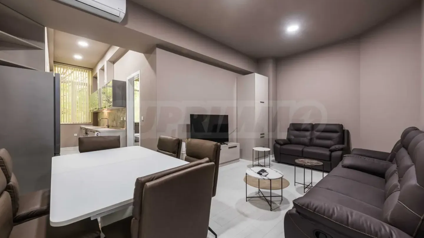 Fully furnished 3-bedroom apartment near Varna Sea Garden - Image 5