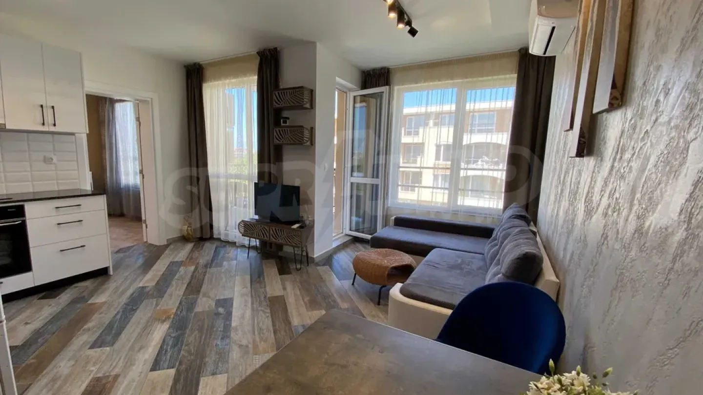 Stylish Two-Bedroom Apartment in 'Ostrmila' Complex - Image 3