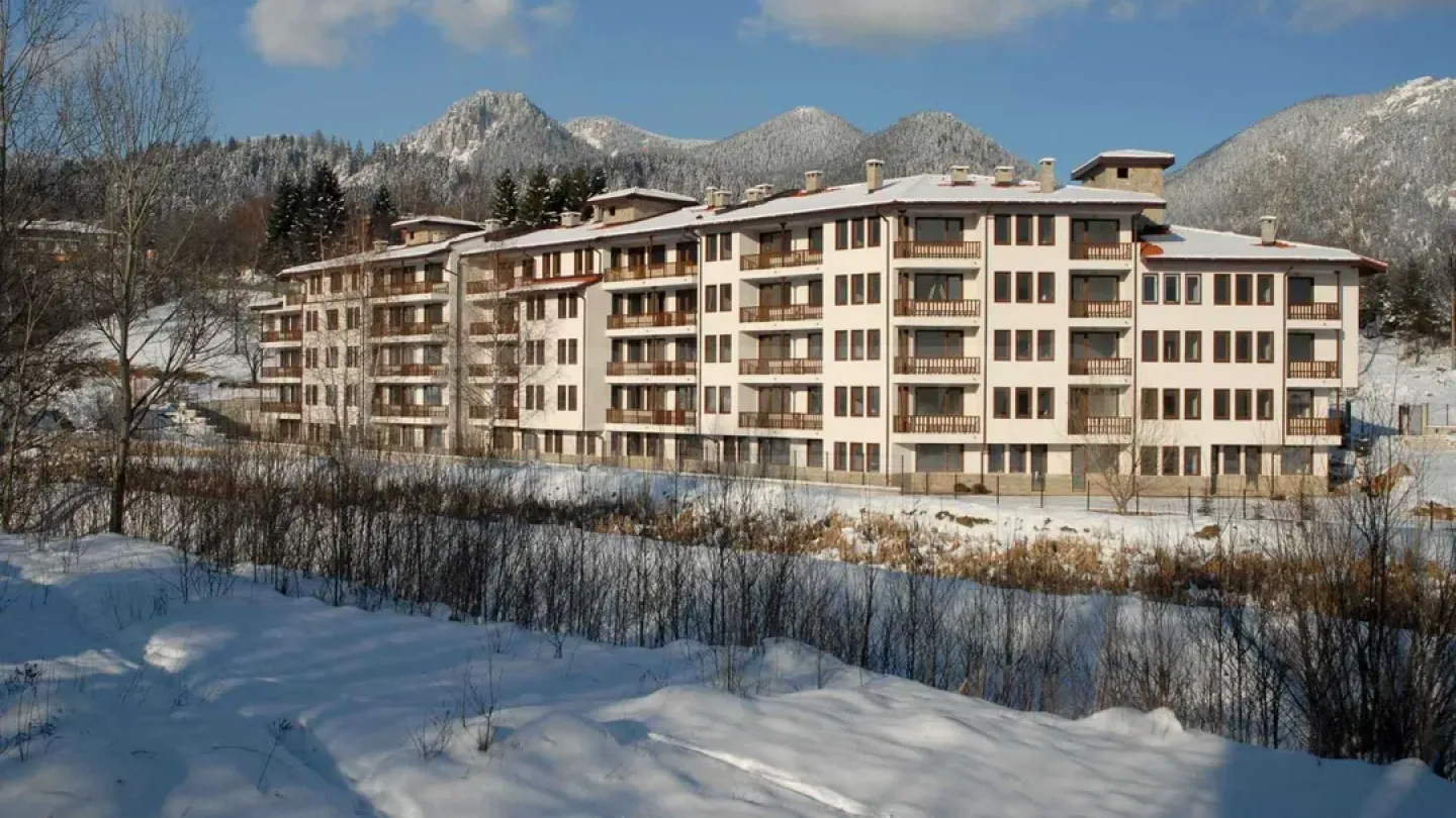 Spacious 3-Bedroom Apartment Near Pamporovo Resort - Image 1