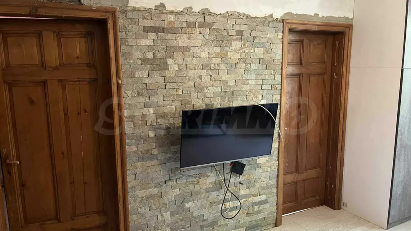 Spacious Apartment in Central Plovdiv, Near Grand Shopping Center - Image 4