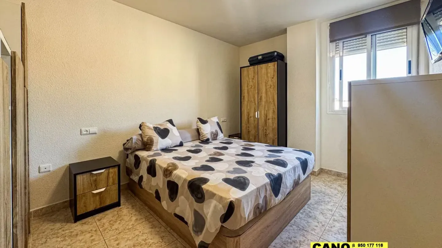 Spacious 3-Bedroom Apartment with Terrace in Central Aguadulce - Image 4