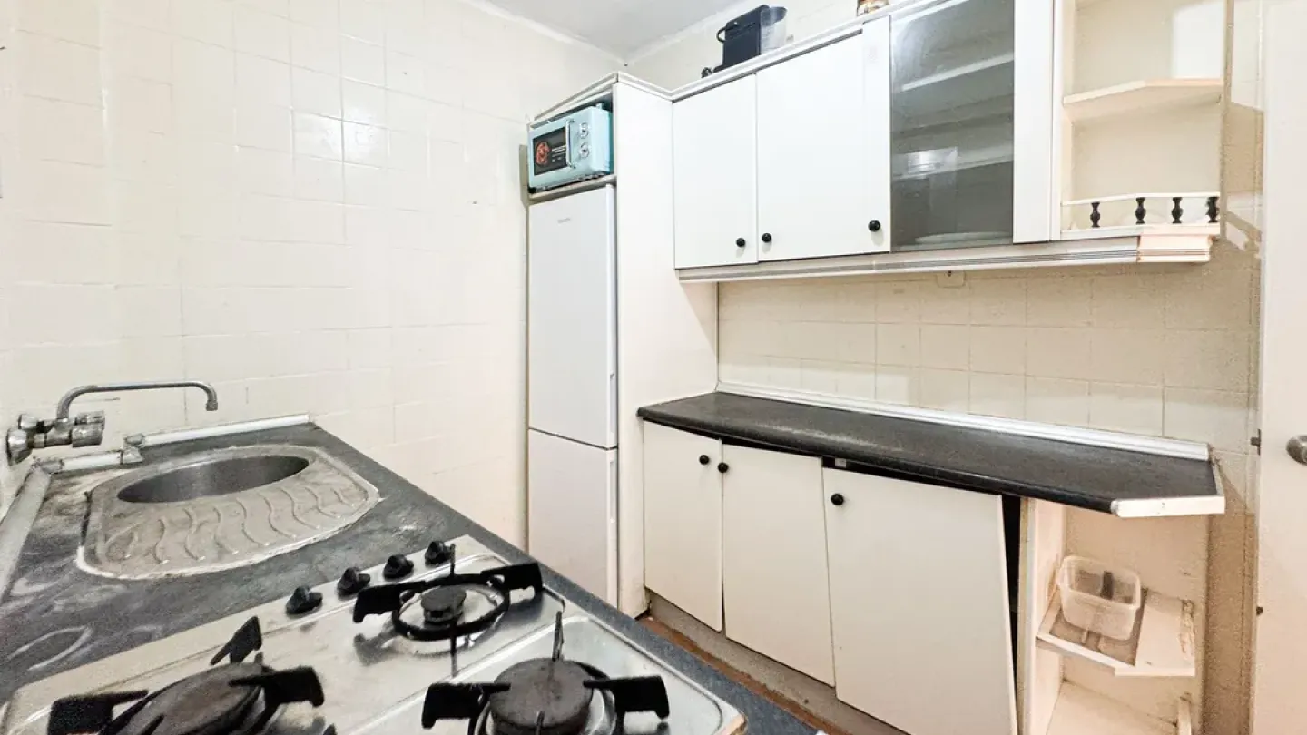 Stylish 3-Bedroom Apartment in Almería’s Zapillo – Perfect Investment - Image 2