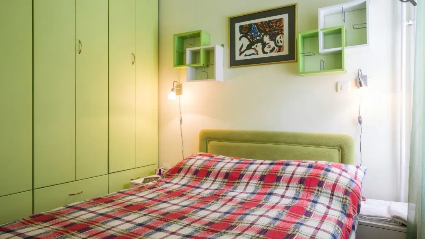 Charming 2-Bedroom Apartment in Belgrade's Obilic Promenade - Image 4