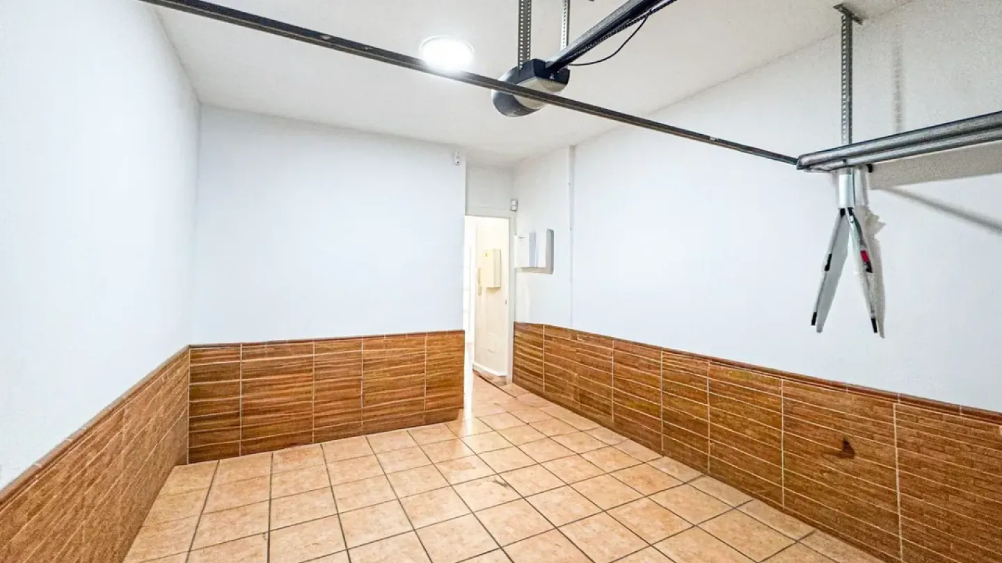 House for sale in Aguadulce - Image 1