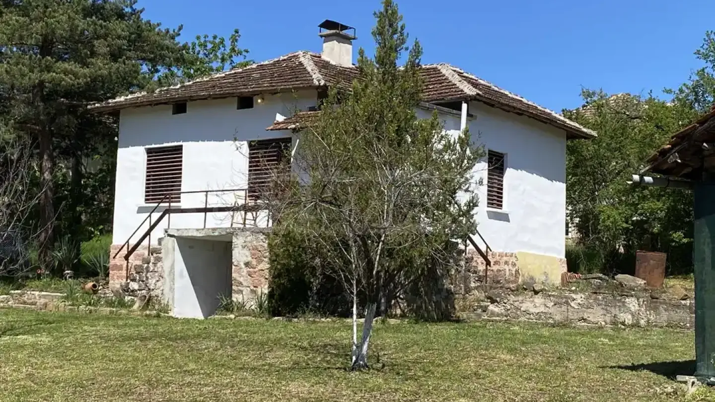 Mountain View Family House in Borovitsa, BG - Image 3