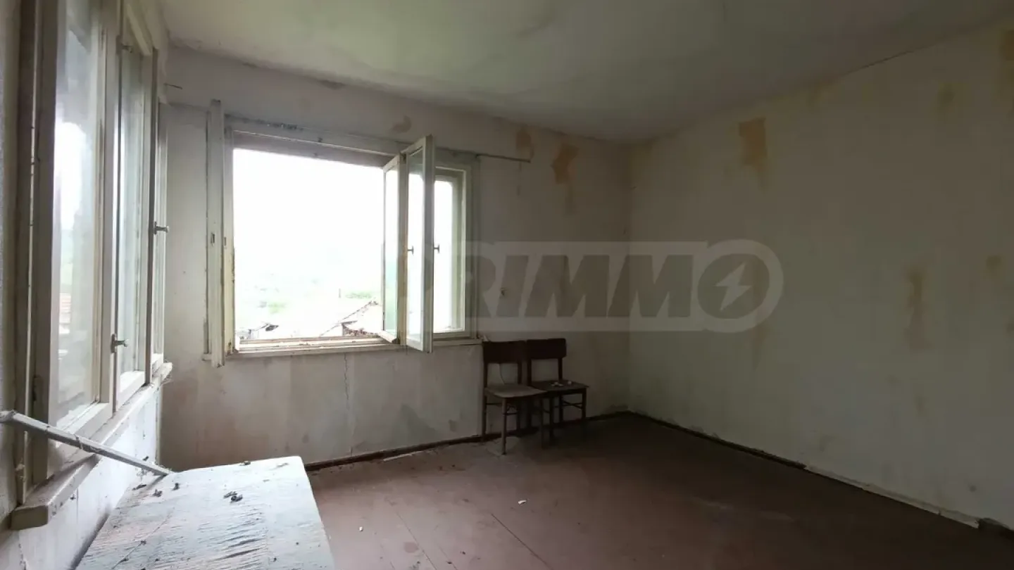 House for sale in Polski Trambesh - Image 5