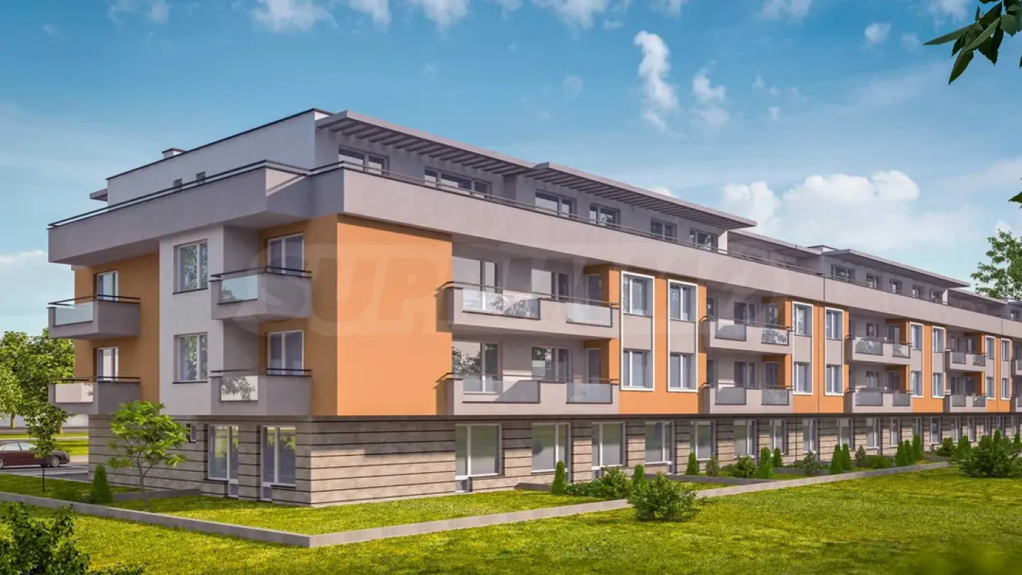 Spacious 3-Bedroom Apartment in New Plovdiv Complex - Image 2