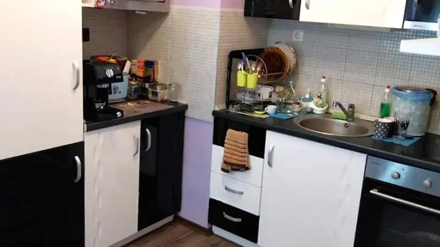 Stylish Fully Furnished Apartment in Ayazmoto, Stara Zagora – 61m2 - Image 2