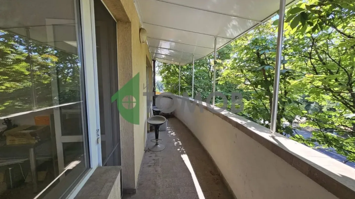 Spacious 1-Bedroom Apartment in Central Stara Zagora – 60m² - Image 2
