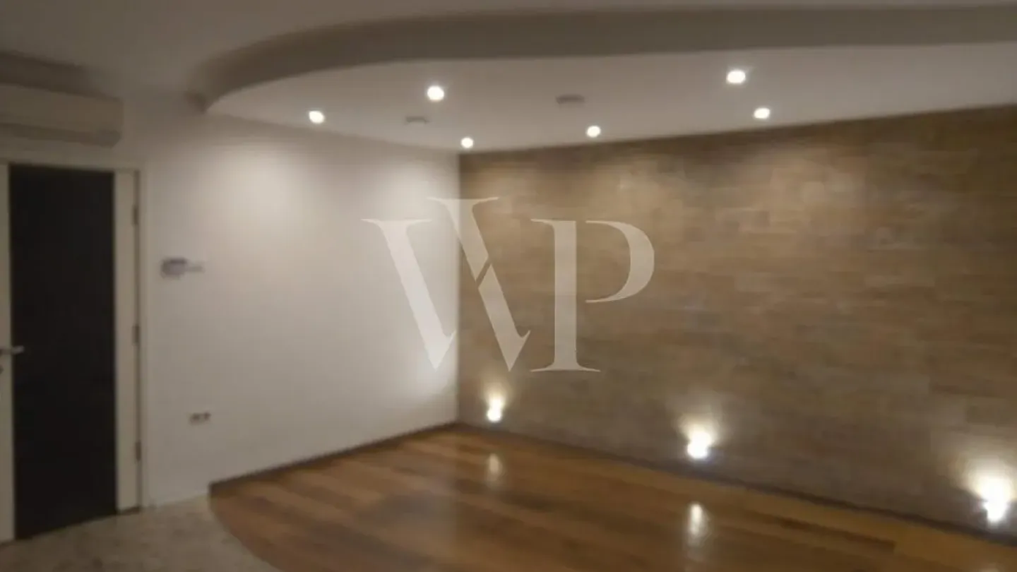 Spacious House with Garden & Gym Near Belgrade - Perfect Family Home - Image 1