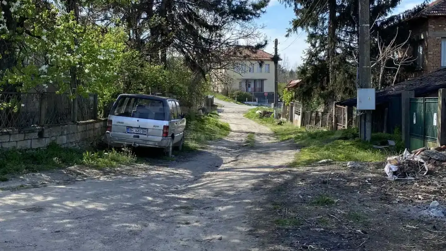 Fully Furnished House by Danube River in Novo selo, Bulgaria - Image 5
