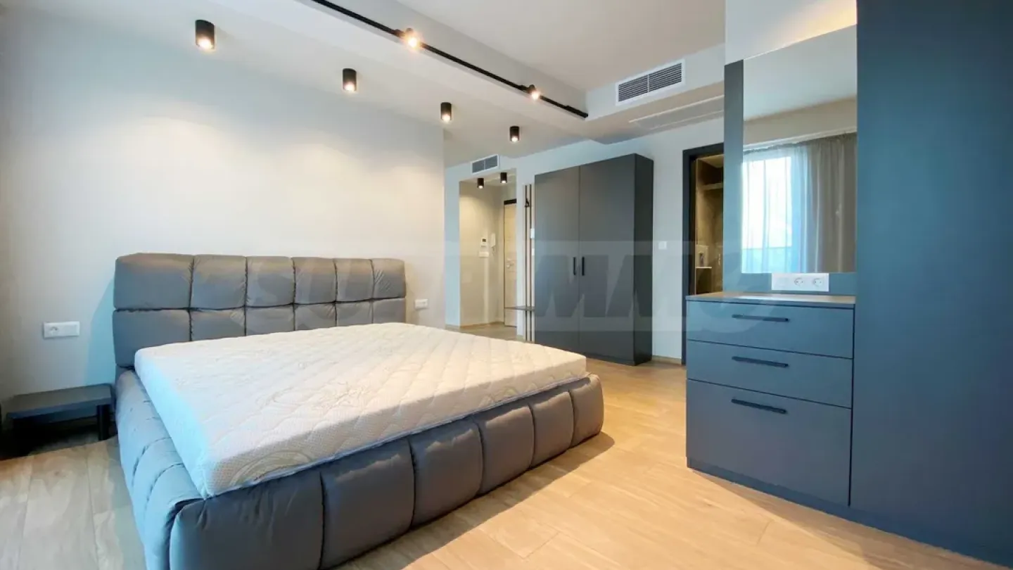Stylish 2-Bedroom Apartment in Plovdiv Center - Image 5
