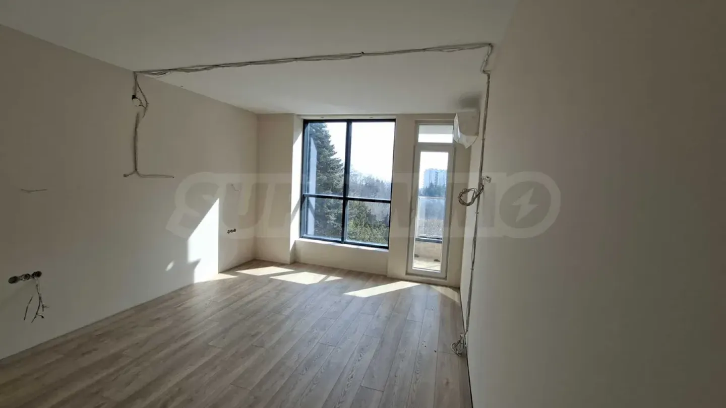Apartment for sale in Varna - Image 4